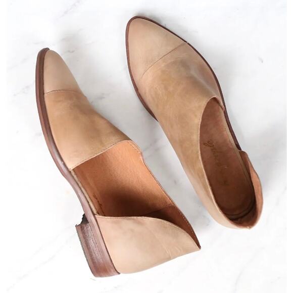 Free people Tan D'orsay Pointed Toe Flats - Picture 1 of 8
